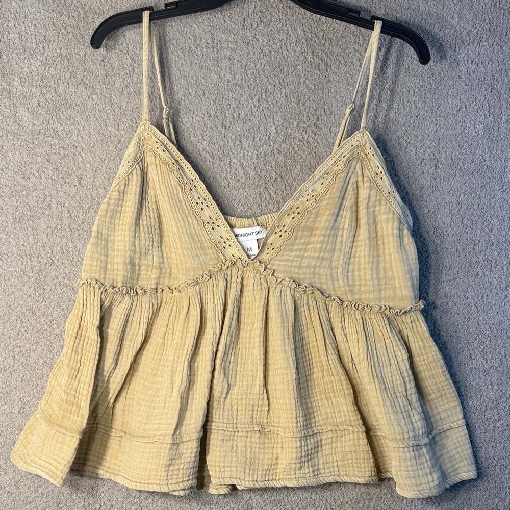 Vintage V neck Midnight Sky Eyelet Ruffle Knit Camisole Nude 100% Cotton
